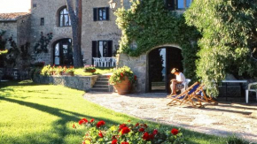 Holiday in an antique Tuscan Farm apt IL GIARDINO, Roccastrada